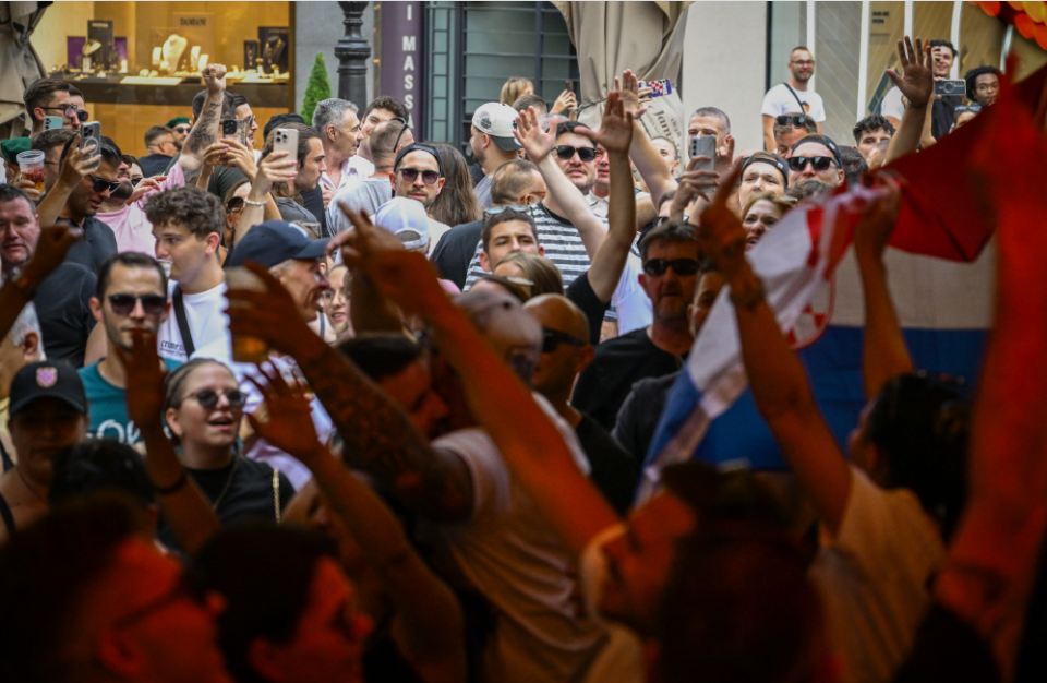 Svi detalji na jednom mjestu, na jednom ulazu kolona do Slovenije ...